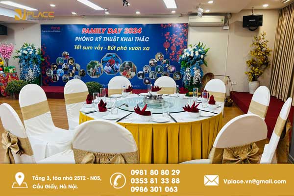 Không gian hội trường tổ chức sự kiện cuối năm như thế nào cho trang trọng