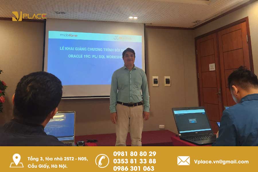 Chương trình bồi dưỡng cán bộ trung tâm dịch vụ số Mobifone tại hội trường Vplace 3 1