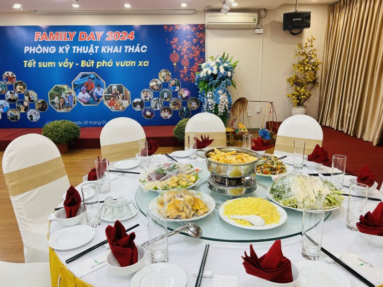 Không gian tổ chức tiệc tất niên, liên hoan hội nhóm