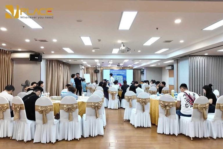 Không gian tổ chức sự kiện cuối năm dành cho doanh nghiệp kinh doanh ngành làm đẹp