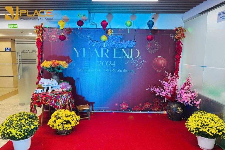 Doanh nghiệp nên tổ chức tất niên vào thời điểm nào trong tháng 12 để tối ưu chi phí & nhân sự?