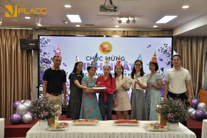 khong gian su kien sinh nhat noi bo 6
